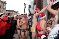 12.3.16SantaSpeedoRunIMG_7589